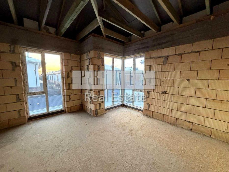 Продається новий сучасний двоповерховий котедж. Борщагівка. ГАЗ Є