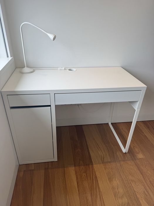 Secretária MICKE IKEA