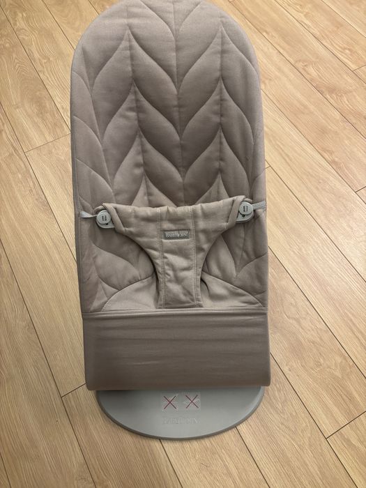 Babybjorn bujak beżowy