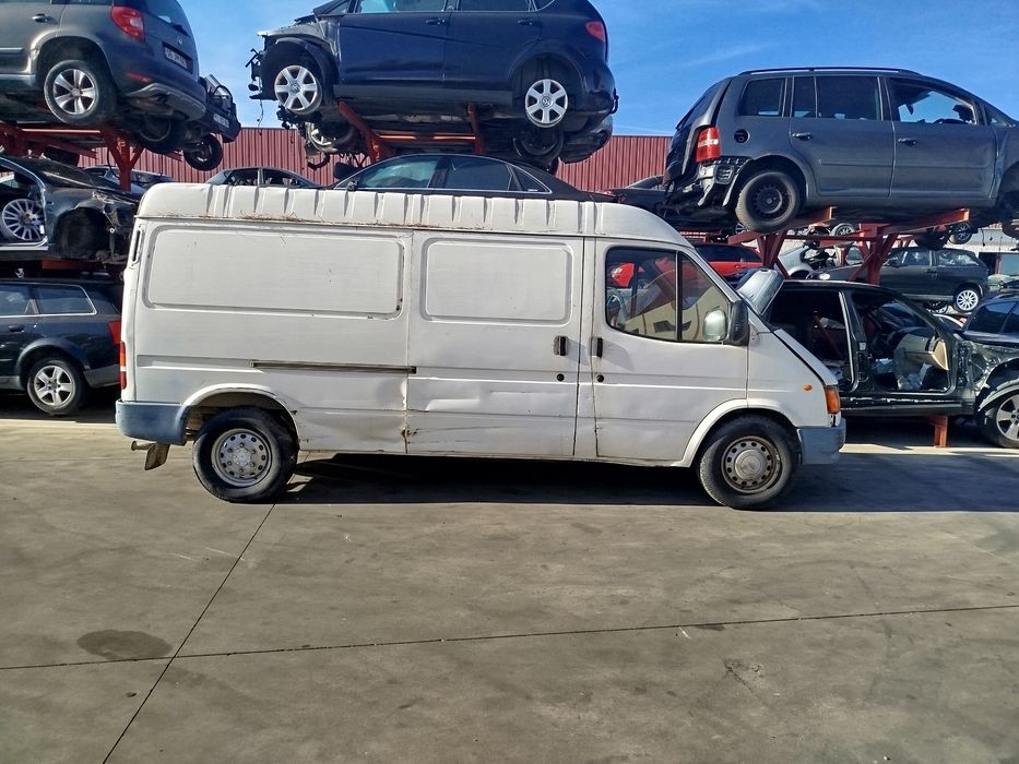 Ford Transit longa 2.5D
