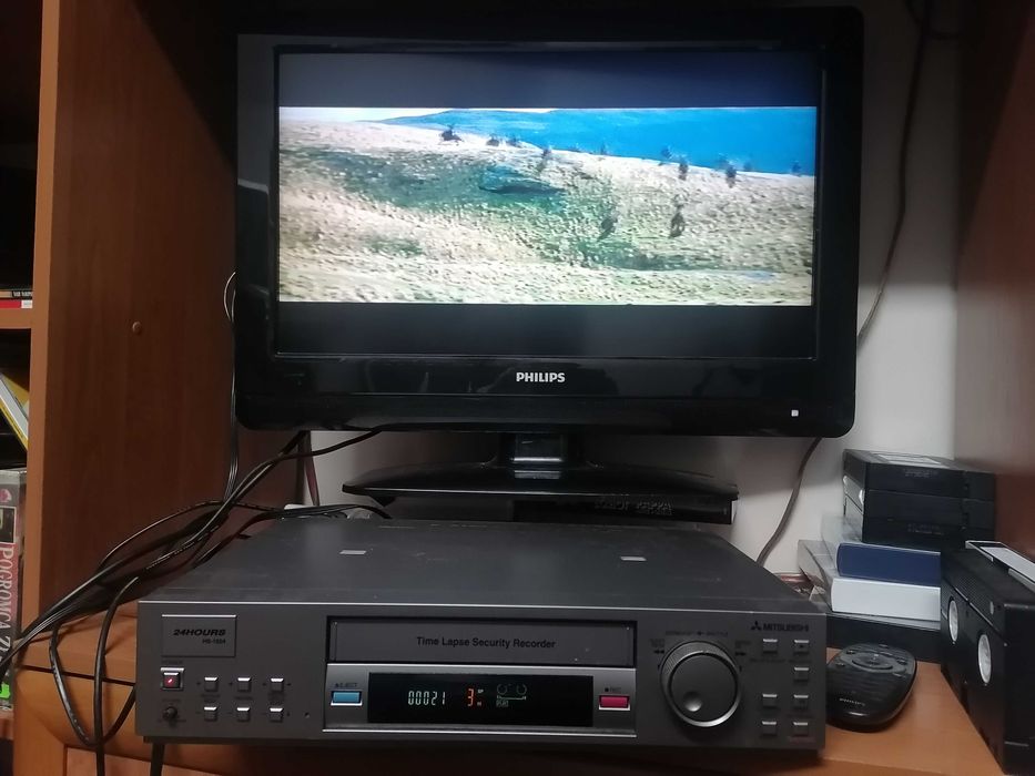 Magnetowid VHS Mitsubishi HS1024EE