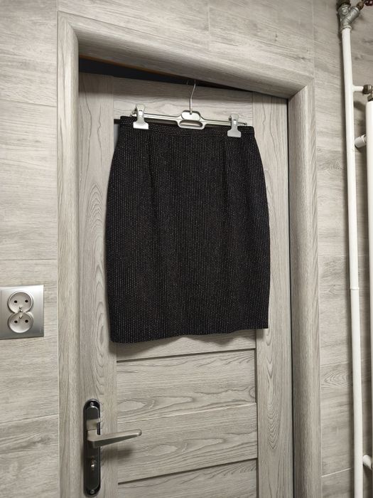 Spódnica wełna wool elegancka poszukiwana modna must have hit Max Mara