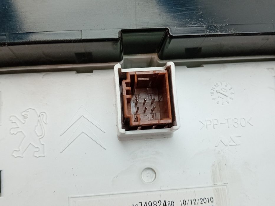 Quadrante / painel de instrumentos PEUGEOT 3008 I (0U_)