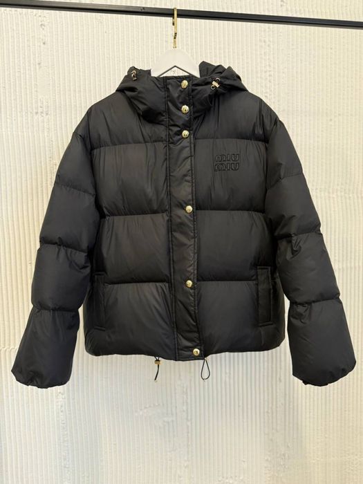 Жіноча куртка пуховик Miu Miu
