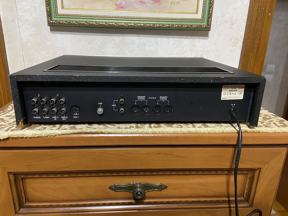 Підсилювач PHILIPS 302L
