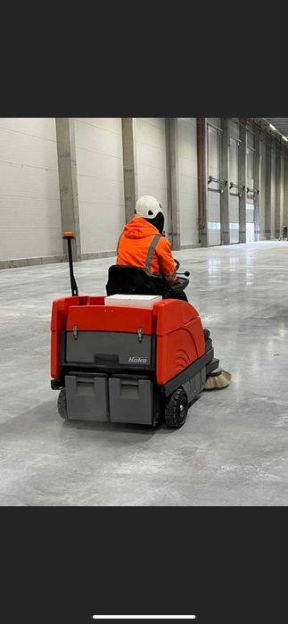 Zamiatanie mechaniczne bez pylenia hal magazynów