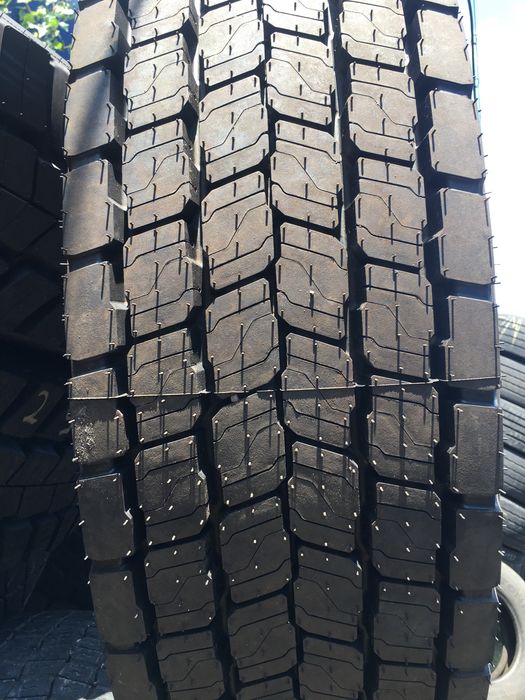 295/80/22,5 nowa goodyear ultra grip coach treadmax 1szt