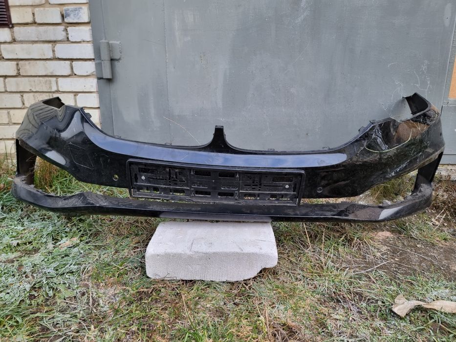 BMW G30 G31 5 бампер передній бмв В НАЯВНОСТІ