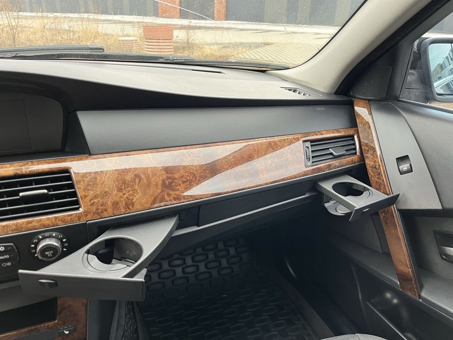 Продам Bmw 520d e61