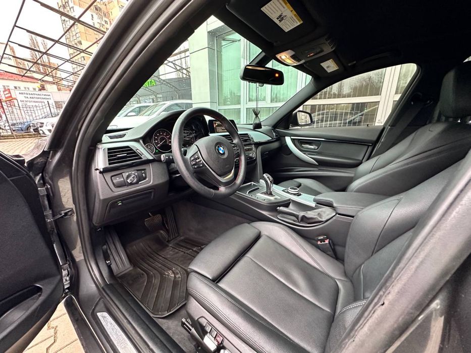 BMW F30 328i Facelift