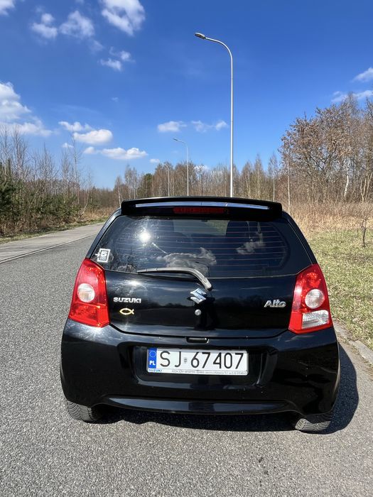 samochód Suzuki Alto