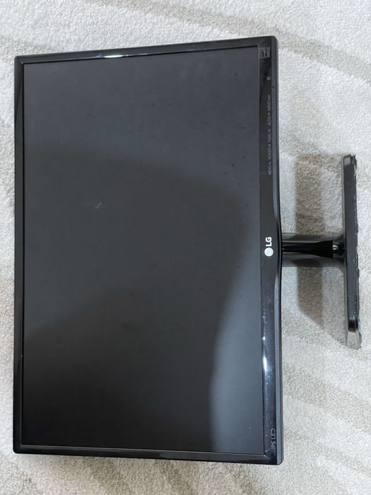 Monitor LG de 20 polegadas