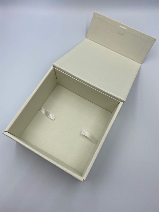 Michael Kors, Srebrne kolczyki