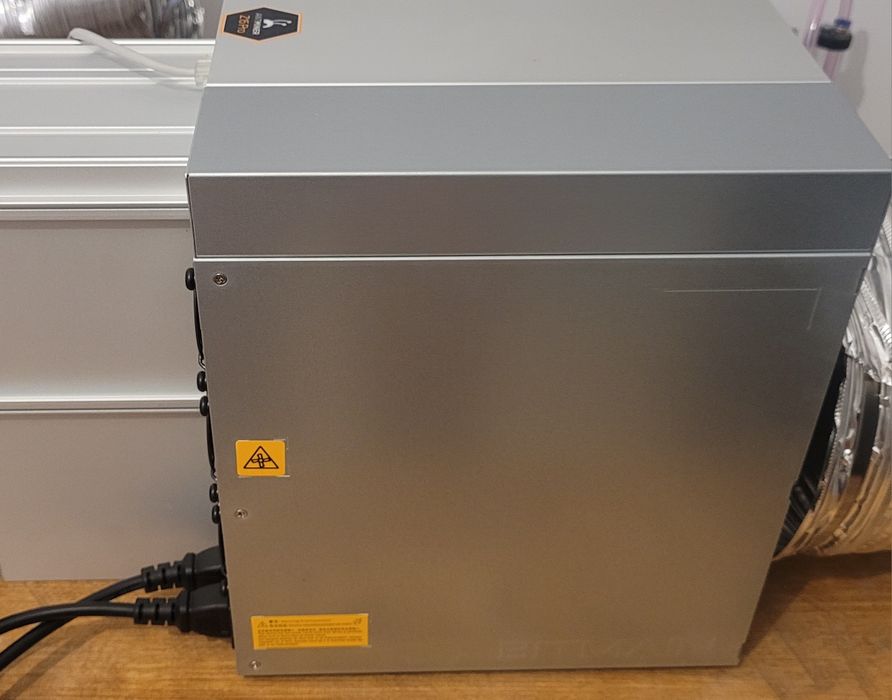 Bitmain Antminer Z15 Pro