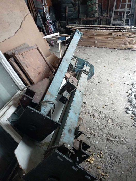 ПІДЙОМНИК АВТОМОБІЛЬНИЙ Електро-Механічний Двохстійковий. Гарний стан!