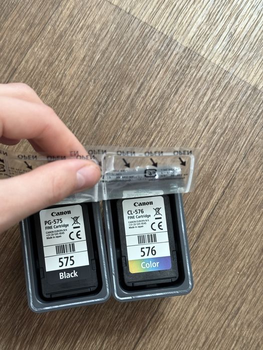 Продам краски на принтер