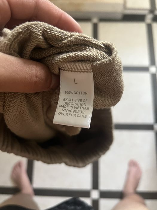 Шорти  Essentials