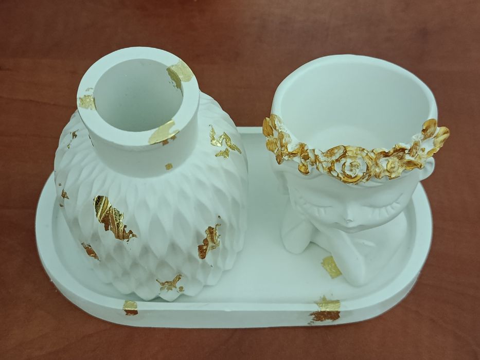 Zestaw dekoracyjny z gipsu