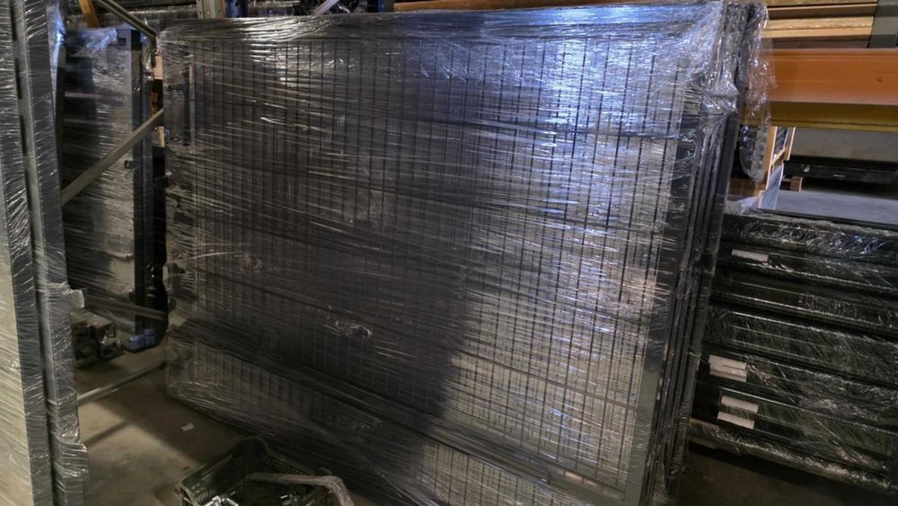 Brama dwuskrzydłowa panelowa 2D 400x150cm RAL 7016