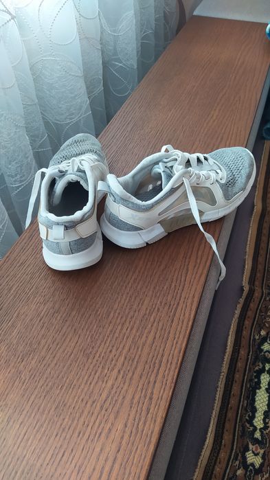 Літні кросівки XTep