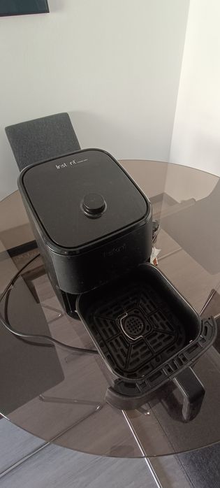 Air fryer Instant Vortex mini preto
