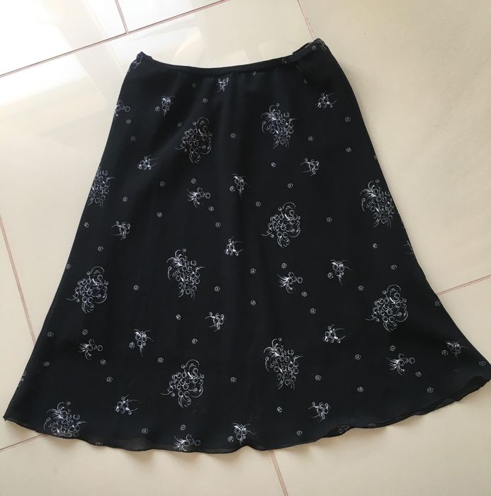 Zwiewna spódnica rozm 38