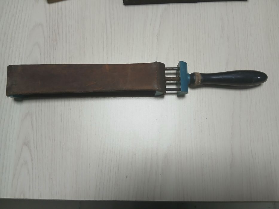 Бритви  опасні  ручні