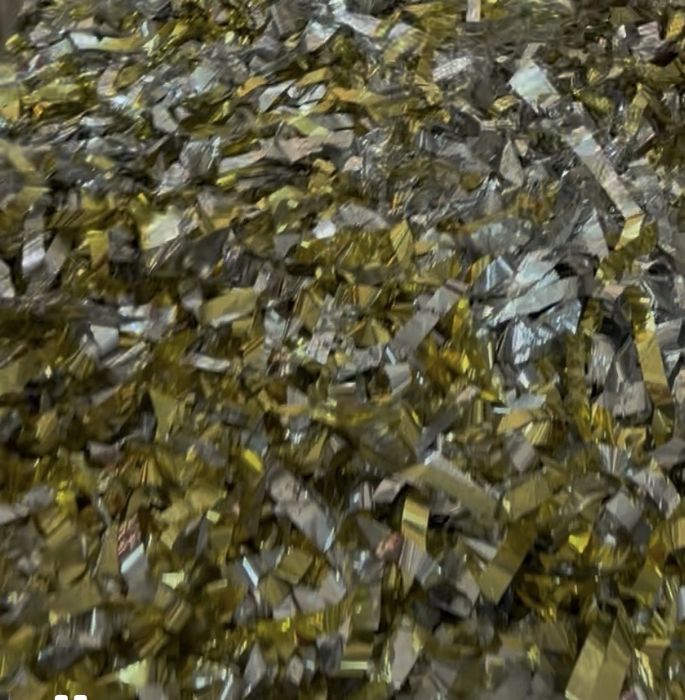 Паперове шоу. Продам Золоту та сіру стрічку для шоу паперового