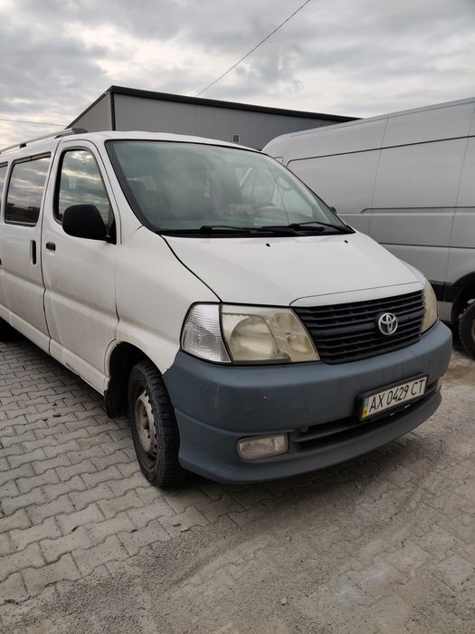 Toyata   Hiace