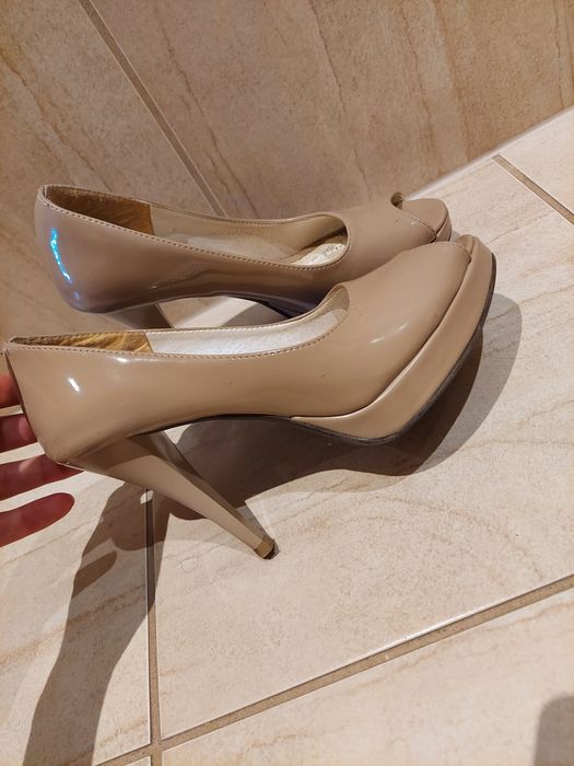 Szpilki nudę wysokie cieliste beżowe na platformie półbuty na szpilce