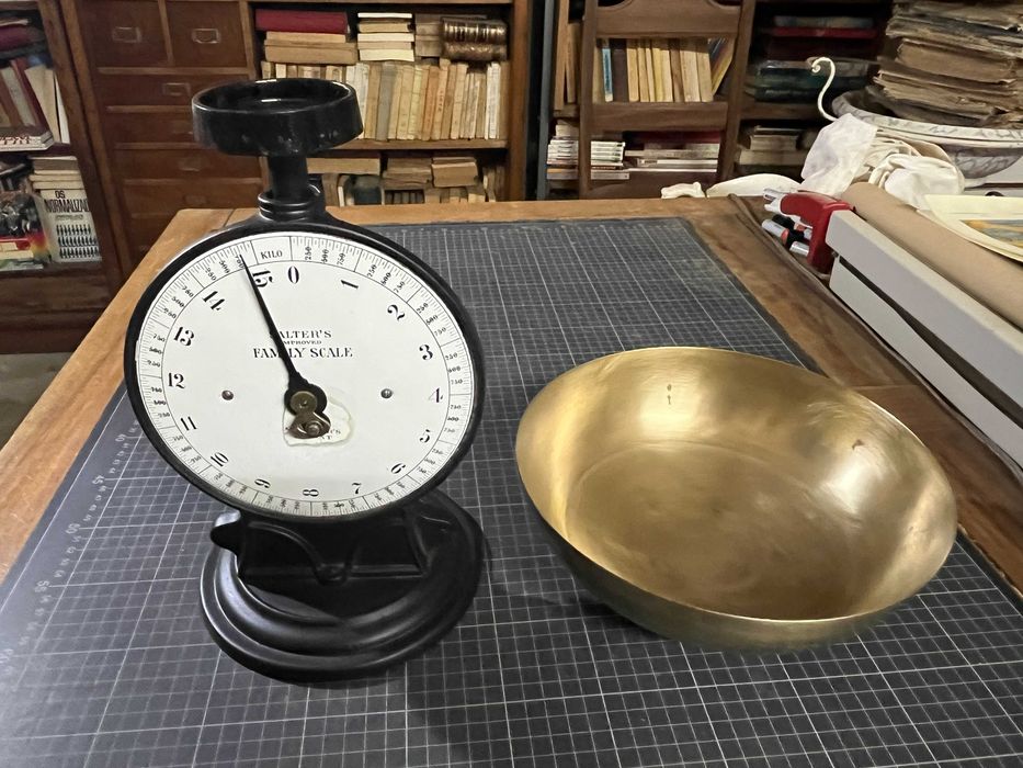 Balança antiga Salter,s Improved FAMILY SCALE” de 15 Kg