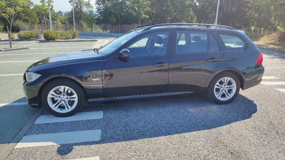 BMW 318d  e91  2009