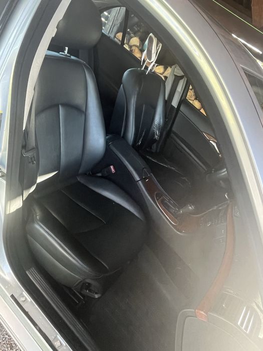Mercedes-benz E w211
