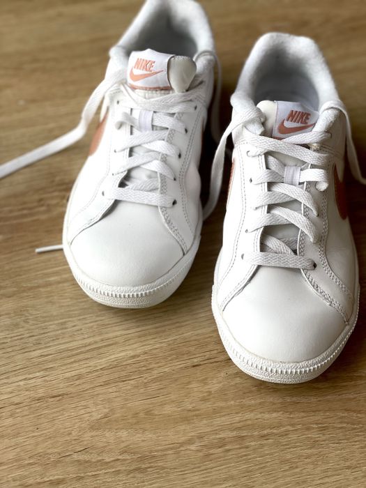 Шкіряні кеди Nike білі 39, 25см шкіра