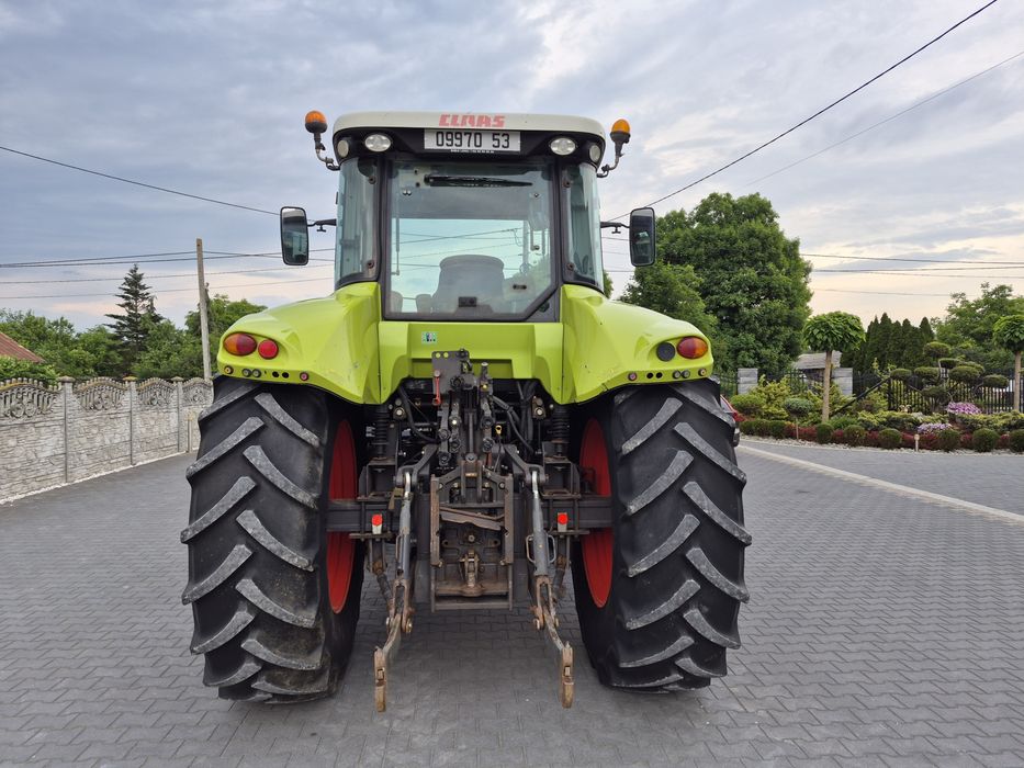 Claas  Arion 620