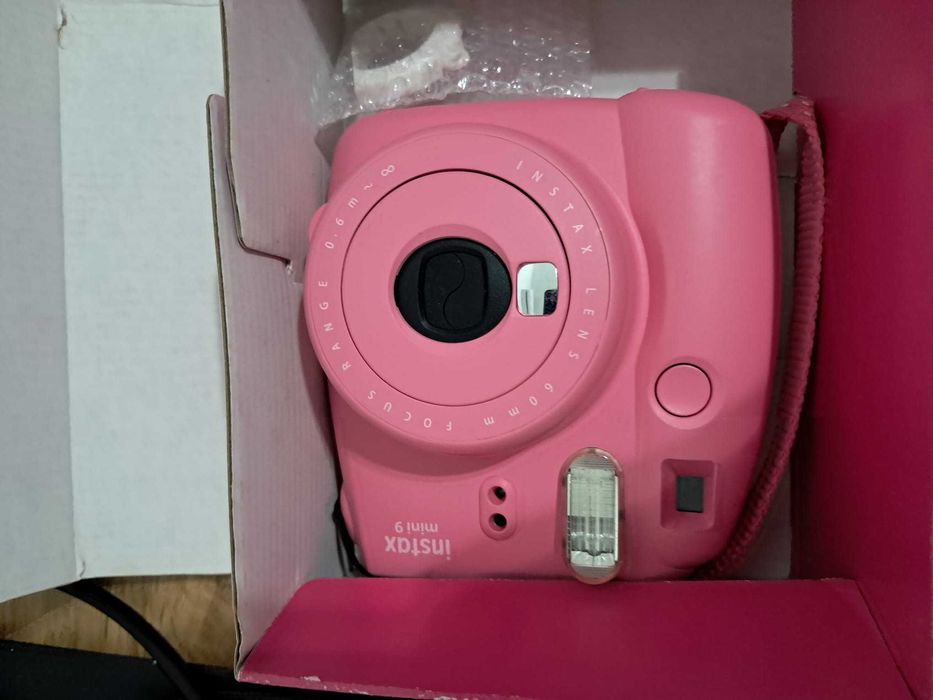 Máquina Fotográfica Instantânea FUJIFILM Instax Mini 9 (Flamingo Pink)
