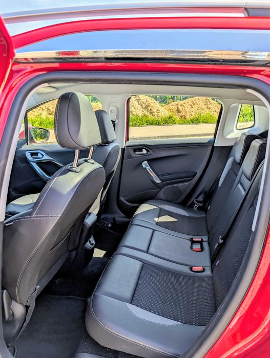 Peugeot 2008 1.2 PureTech Allure