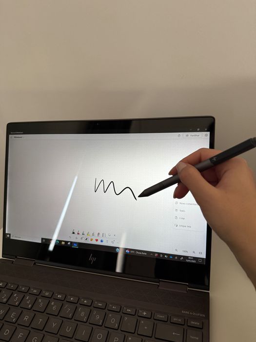 Portátil HP ENVY 13-AR0001NP R7 370U