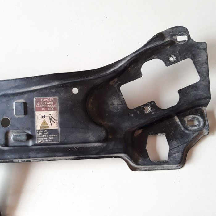 Peças Mercedes CLS  W219 | Suporte de radiador | Manga de eixo