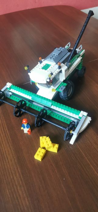 lego city kombajn 7636 rok 2009
