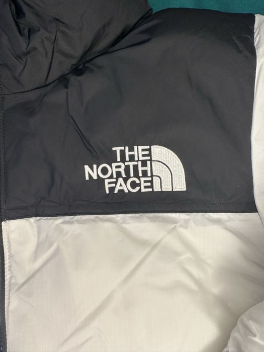 The north face nuptse kurtka stan jak nowy rozmiar S