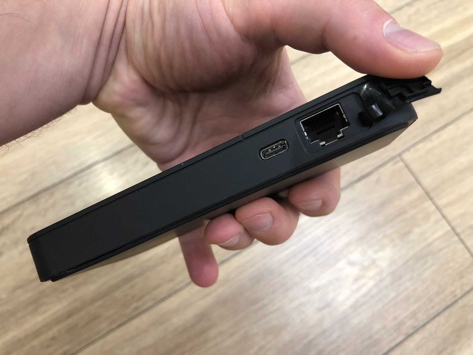 4G/5G WiFi роутер Inseego MiFi X Pro 5G (MiFi M3000)