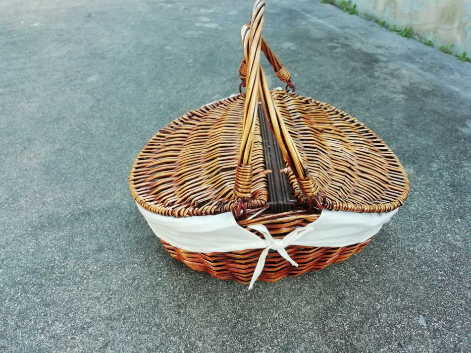 Cesto de palha para cabaz/pic-nic (novo)