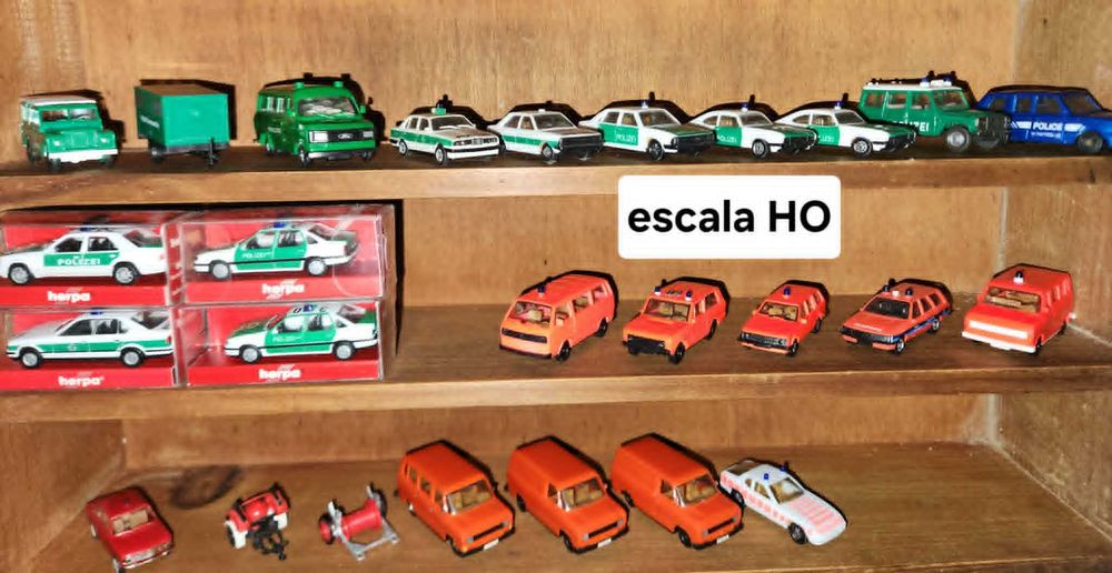 Carrinhos á escala HO de diversas marcas para modelismo