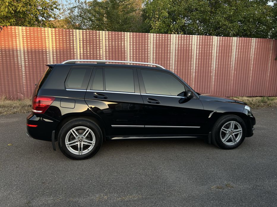 Продам Mercedes-Benz GLK