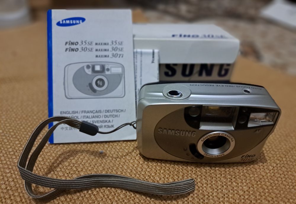 Фотоапарат плівковий Samsung Fino 30SE 28 mm autofocus