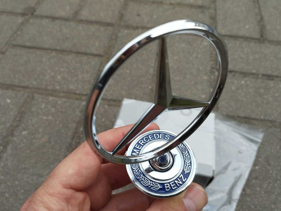 Znaczek CELOWNIK Mercedes Gwiazda na maskę Emblemat W204 W211 W220