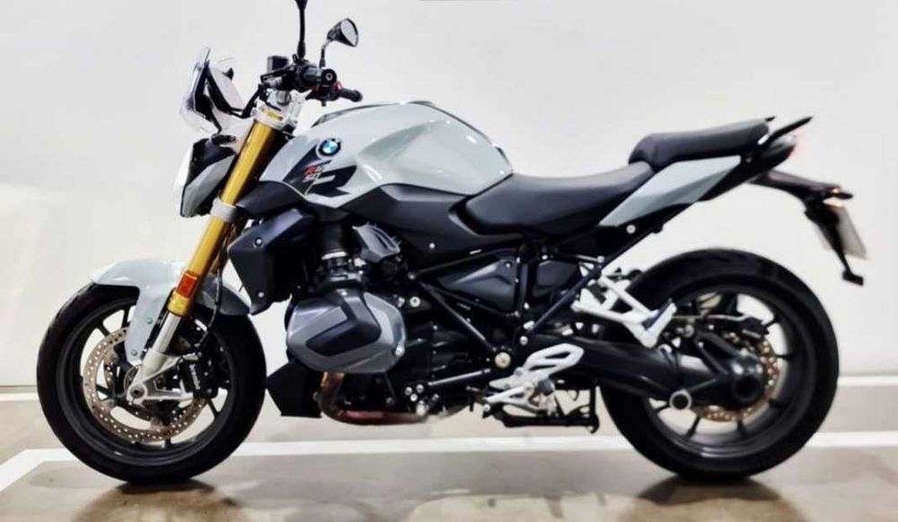 BMW R 1250 R (( 5,000 Kms )) Nacional