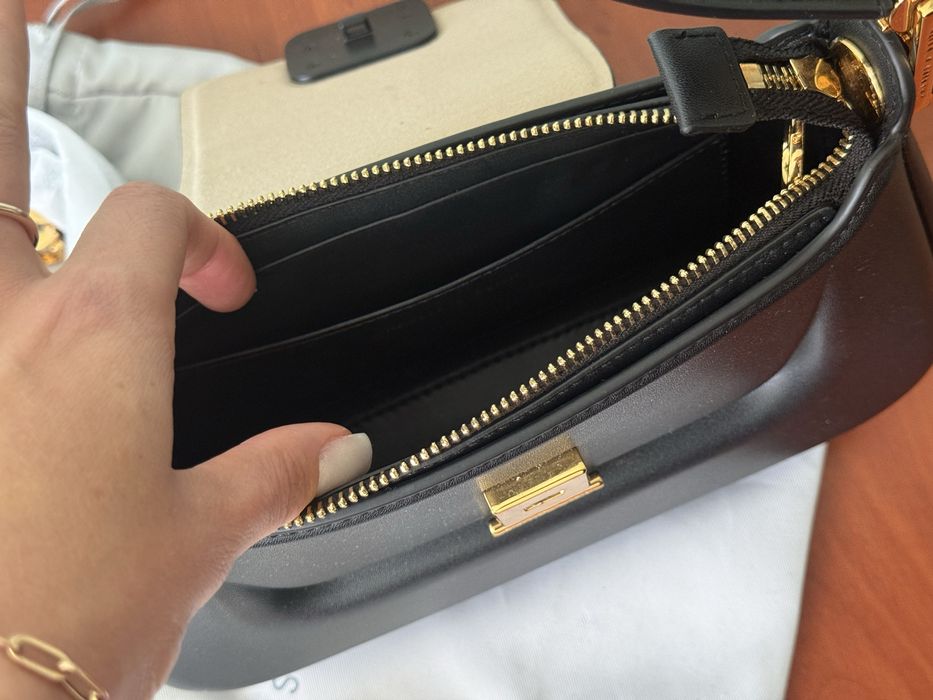 Жіноча сумка CHARLES & KEITH