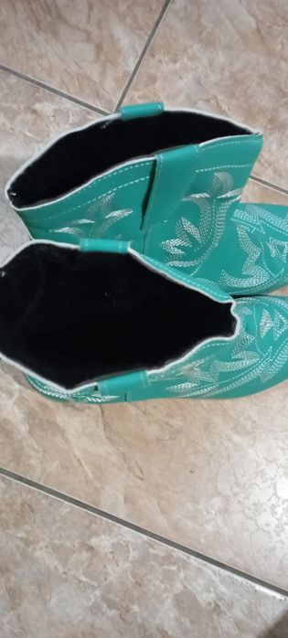 Осінь-зима ботинки чоботи